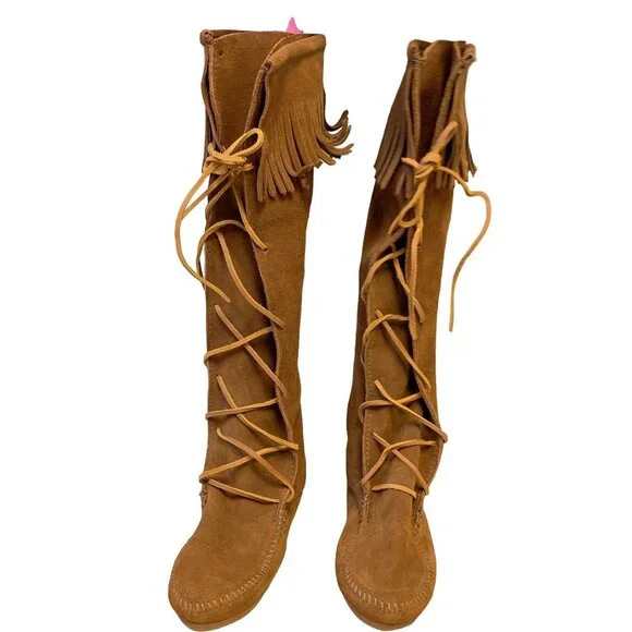 *Minnetonka Brown Lace Up Suede Boots Size 7 - Picture 2 of 5